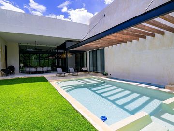 Casa en San Ramon Norte en Venta en privada