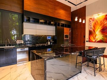 Casa en San Ramon Norte en Venta en privada