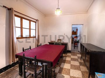 DEPARTAMENTO AMPLIO EN VENTA – LINCE (LÍMITE CON SAN ISIDRO)