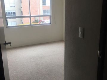 DEPARTAMENTO EN VENTA  EN LAGO ESMERALDA