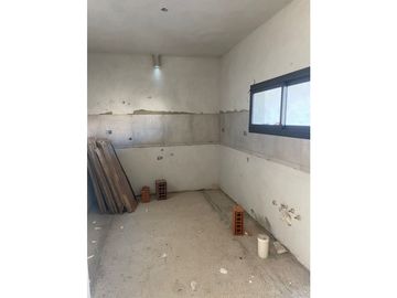 VENTA CASA 3 DORMITORIOS EN 1 SOLA PLANTA EN DOCTA CORDOBA