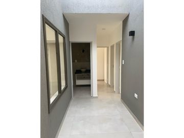 VENTA CASA 3 DORMITORIOS EN 1 SOLA PLANTA EN DOCTA CORDOBA