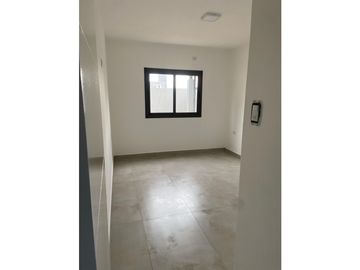 VENTA CASA 3 DORMITORIOS EN 1 SOLA PLANTA EN DOCTA CORDOBA