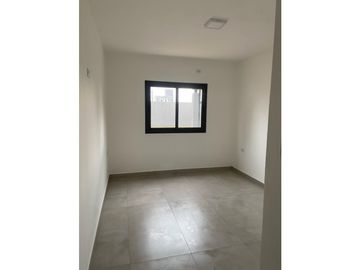 VENTA CASA 3 DORMITORIOS EN 1 SOLA PLANTA EN DOCTA CORDOBA