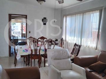 CASA EN VENTA EN ZONA CENTRO