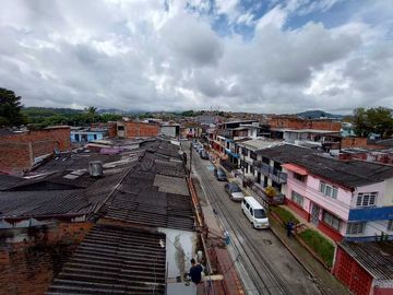 EDIFICIO EN VENTA EN SAN FERNANDO/PEREIRA