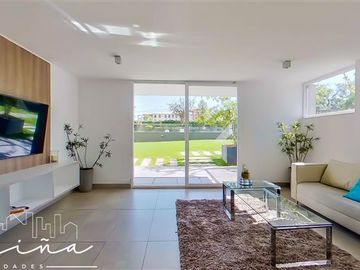Departamento en Venta en A cuadras de Gran Avenida, Cercano Metro San Miguel y Metro El Llano