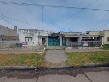Casa en venta en Lujan Centro
