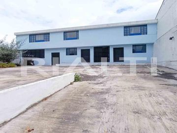 Propiedad en Venta para mediana o pequeña Empresa en Ponceano