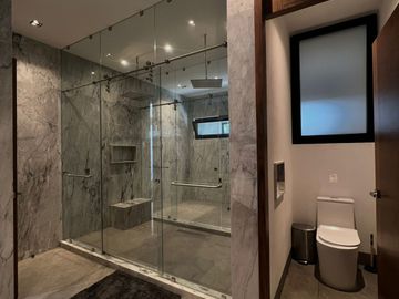 Residencia en venta, Rancho San Juan