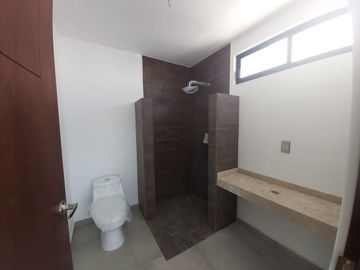 Preciosa Casa en Juriquilla, La Gran Reserva PRESERVE, 3 Recamaras, Jardín, ROOF