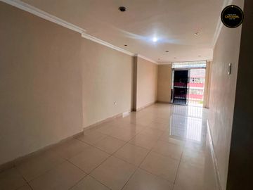 Departamento de venta en Urdesa Central – código:21559