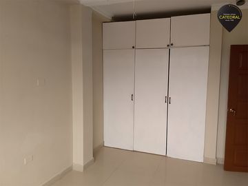 Departamento de venta en Urdesa Central – código:21559