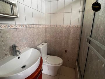 Departamento de venta en Urdesa Central – código:21559