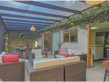 CASA EN VENTA CON EXCELENTE UBICACIÓN EN AVANDARO.