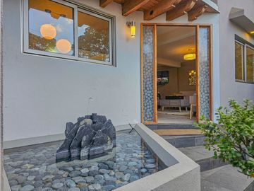 CASA EN VENTA CON EXCELENTE UBICACIÓN EN AVANDARO.