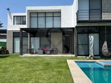 Casa en venta en Fraccionamiento Lomas de Cocoyoc