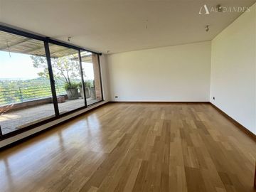 Departamento en Venta en Fray Montalva con Avenida Las Condes