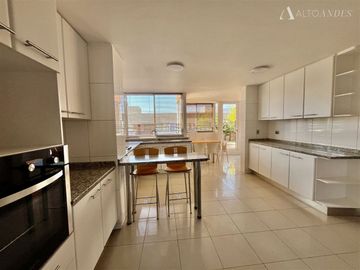 Departamento en Venta en Fray Montalva con Avenida Las Condes
