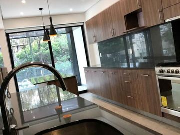 EDIFICIO EN VENTA EN ANZURES - USO HABITACIONAL MIXTO