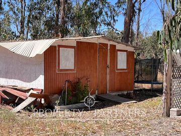 Hermosa Casa de Campo en parcela de 10.000 m/2 en Catapilco, Zapallar