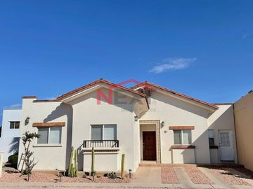 CASA EN VENTA EN REAL DE SEVILLA RESIDENCIAL