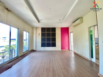 FOR SELL townhouse Baan Klang Muang The Royal Monaco Srinakarin-Pattanakarn BTS-Nana CX-97875