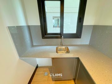 Departamento 3 ambientes a estrenar cn balcón aterrazado - Guemes