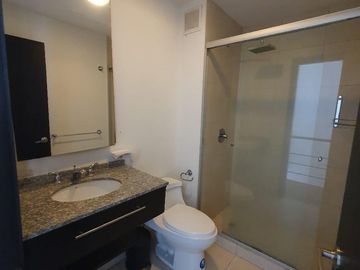 Renta Loft amoblado - piso alto- República del  Salvador . Parque La Carolina
