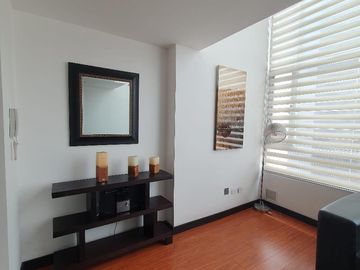 Renta Loft amoblado - piso alto- República del  Salvador . Parque La Carolina