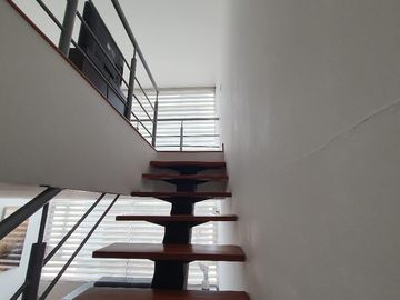 Renta Loft amoblado - piso alto- República del  Salvador . Parque La Carolina
