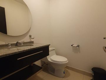 Renta Loft amoblado - piso alto- República del  Salvador . Parque La Carolina