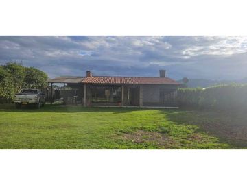 VENDO CASA CAMPESTRE EN TENJO