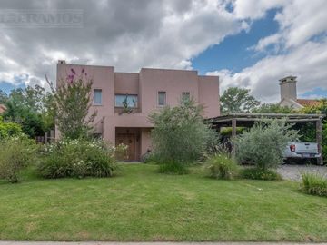 Casa en El Aromo APTO CREDITO OPORTUNIDAD MB