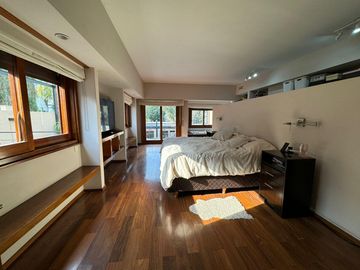 Excelente casa de 2 plantas en Venta en Casco Urbano de La Plata