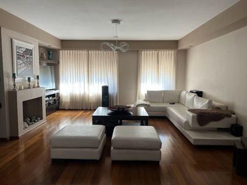 Excelente casa de 2 plantas en Venta en Casco Urbano de La Plata