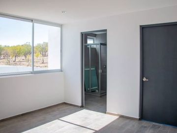 Increíble Residencia de Autor en Vista Real Country Club, VIVE AL MÁXIMO!