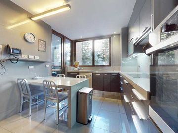 Departamento en venta en LO BARNECHEA