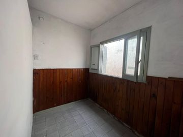 Amplia propiedad ph departamentos a la venta en Villa Dominico
