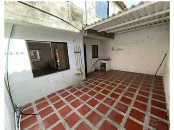 Venta casa en Bonda de 3 alcobas, Santa Marta