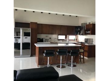SE VENDE FINCA INDEPENDIENTE EN LA CEJA 3   CASAS Y PESEBRERA[alejoV]