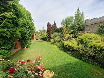 Casa en venta en LO BARNECHEA