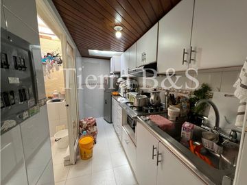 VENTA DE CASA EN PRTLES DEL NORTE, 100 M2 POR $380'000.000