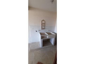 CASA EN VENTA PEATONAL VILLA DEL PRADO ⬆4 144M2 🛌3🚽3🚘1 CALI NORT