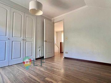 Casa en venta en HUECHURABA