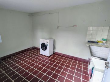 Venta PH 4 ambientes con patio en Moròn