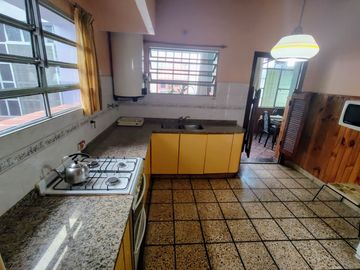 Venta PH 4 ambientes con patio en Moròn