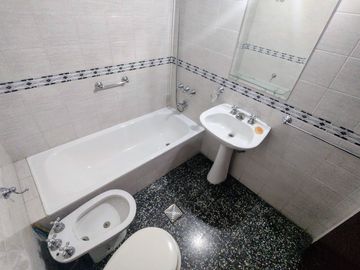 Venta PH 4 ambientes con patio en Moròn
