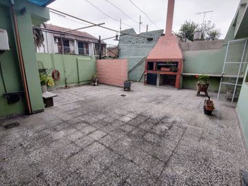 Venta PH 4 ambientes con patio en Moròn