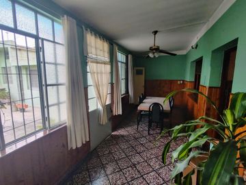 Venta PH 4 ambientes con patio en Moròn